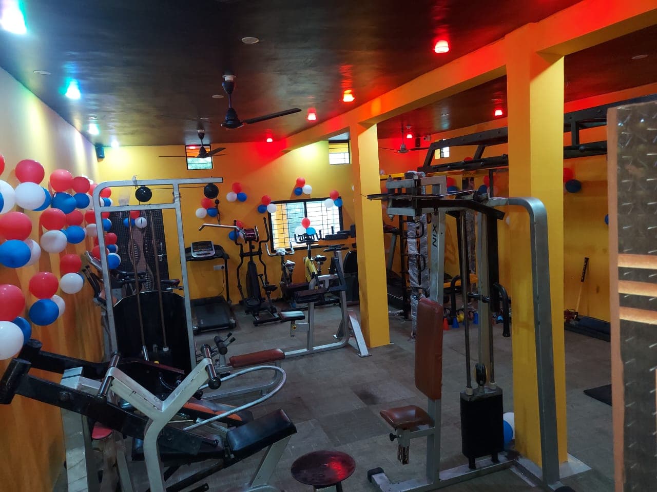 total fitness gym machines hoshangabad